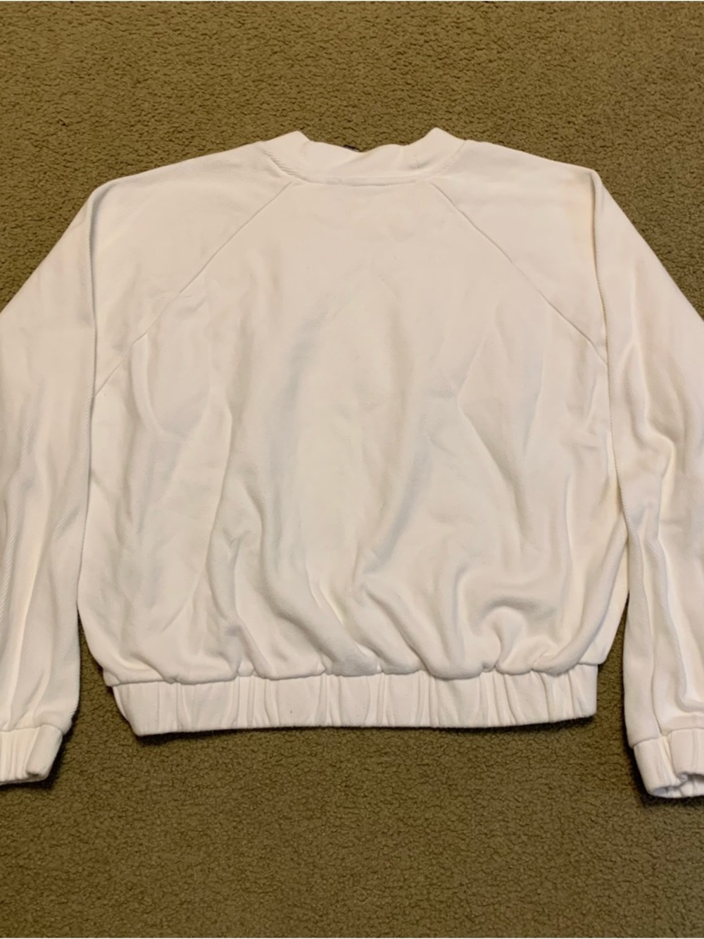Adidas White Cropped Center Logo White Sweatshirt Size Medium - Picture 12 of 12